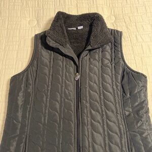 Women's Laura Scott Quilted/Fleece zip up Vest